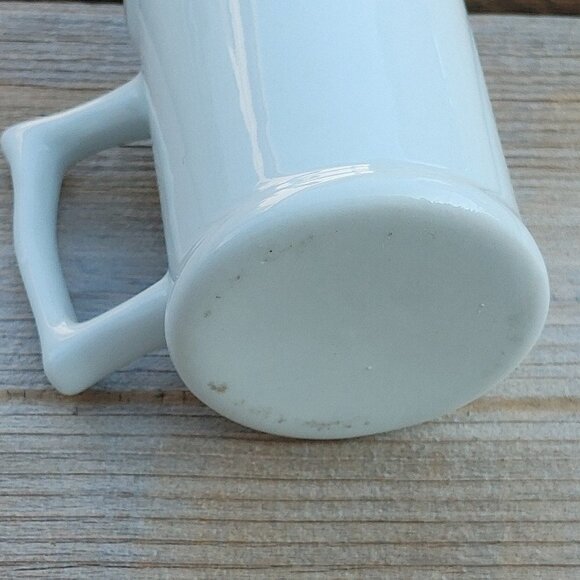 Montreal Olympic Stadium Shot Glass - Picture 3 of 4